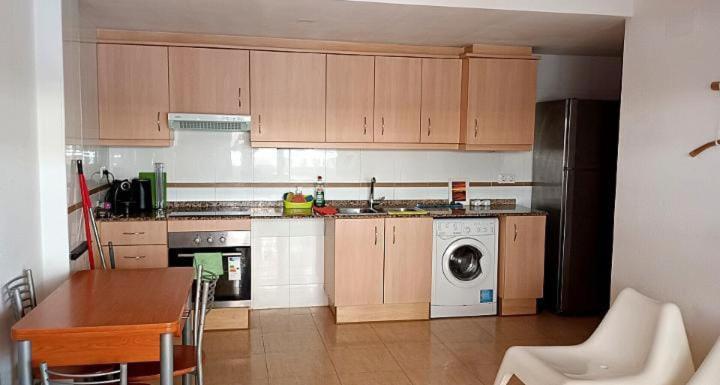 チルチェスHabitacion En Piso Compartido Cerca De Playaアパートメント エクステリア 写真
